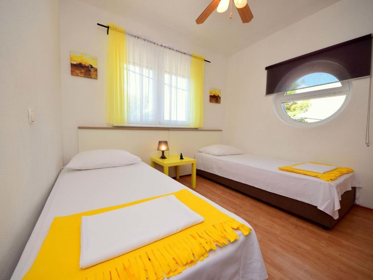 Apartment Anda-1 By Interhome Trogir Kültér fotó