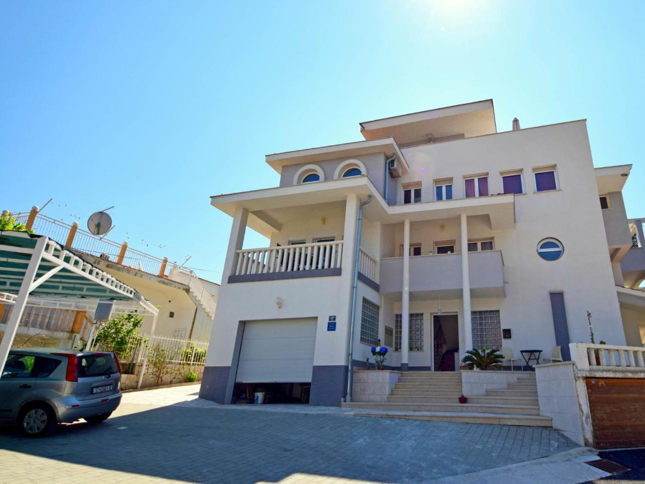 Apartment Anda-1 By Interhome Trogir Kültér fotó